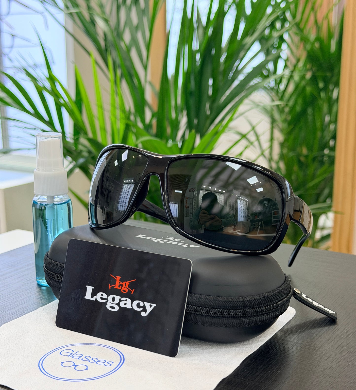 Lentes de sol Legacy Polarizados LG2402 Satinado